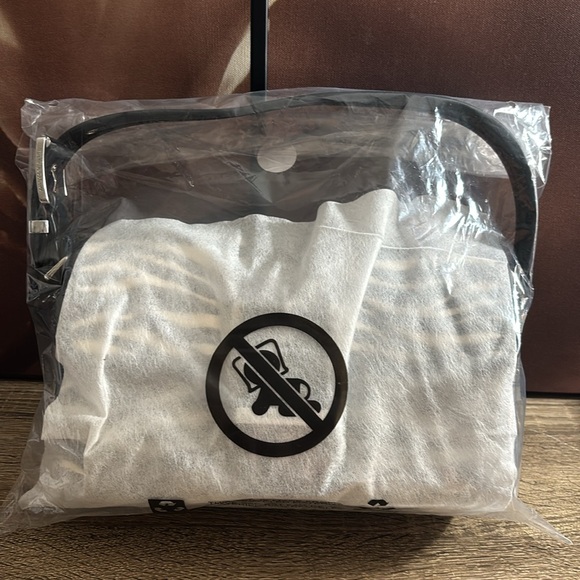 MK Colby Medium Zebra Print Shoulder Bag NWT - Picture 12 of 12